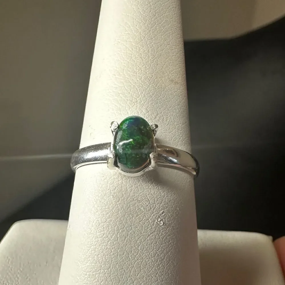 5x7mm‎ cabochon opal solitaire in sterling silver!